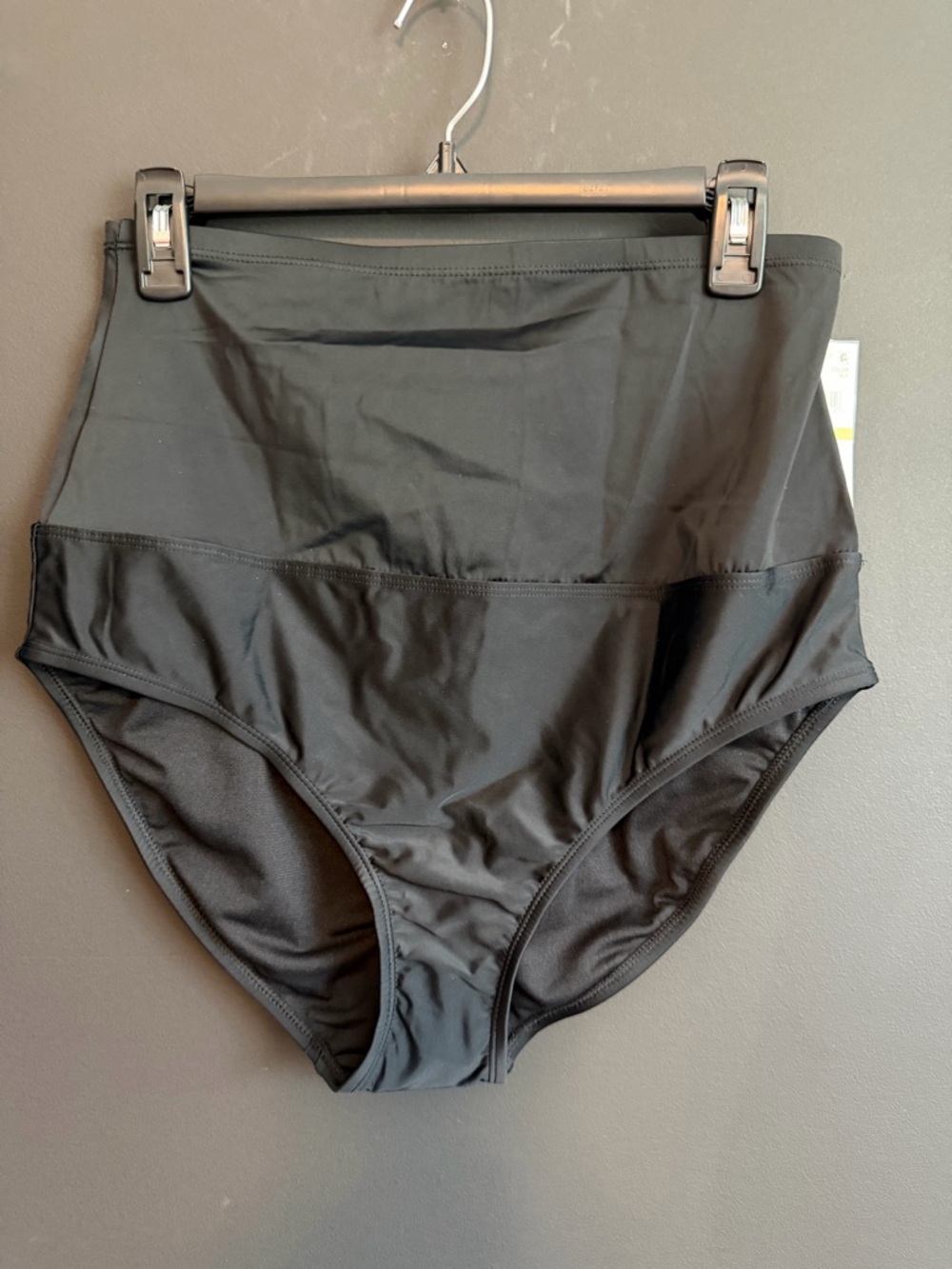 Island Escape Bathing Suit Bottom. NWT.